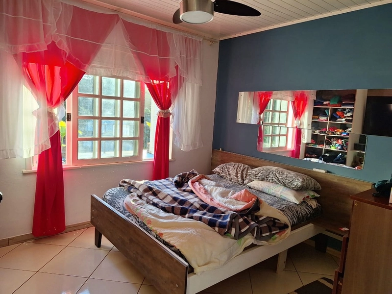 VOCÊ QUE BUSCA UMA CASA COM ÓTIMA POSIÇÃO SOLAR!: 9ª foto da galeria de imagens do imóvel