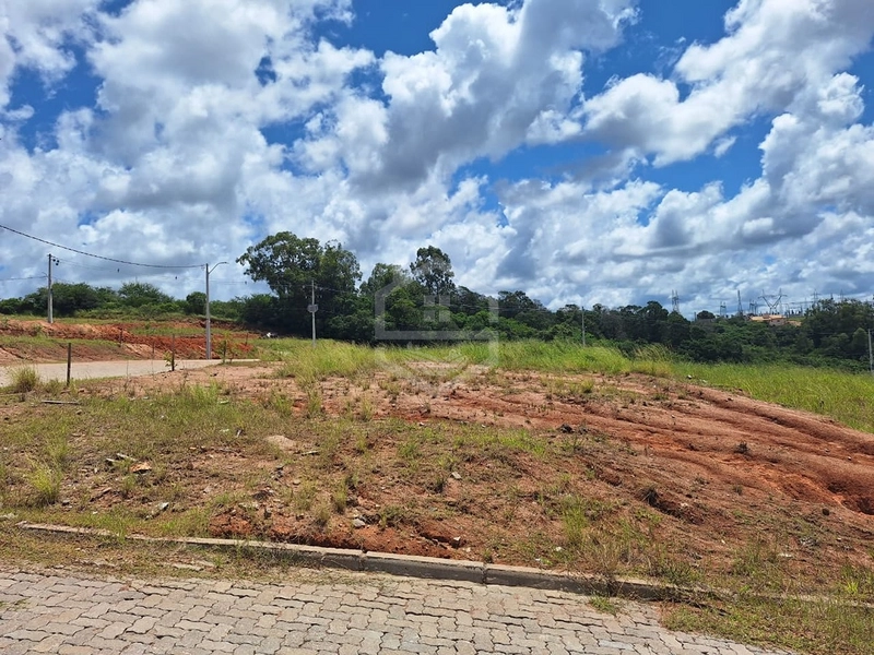TERRENO 14X30 COM VISTA DA CIDADE!: 1ª foto da galeria de imagens do imóvel