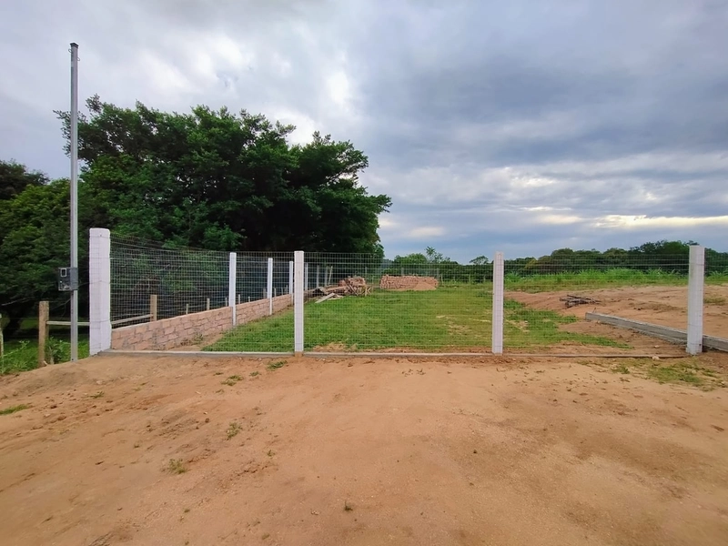 TERRENO PRONTO PARA CONSTRUIR EM CHUVISCA: 4ª foto da galeria de imagens do imóvel