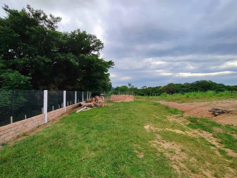 TERRENO PRONTO PARA CONSTRUIR EM CHUVISCA: 1ª foto da galeria de imagens do imóvel