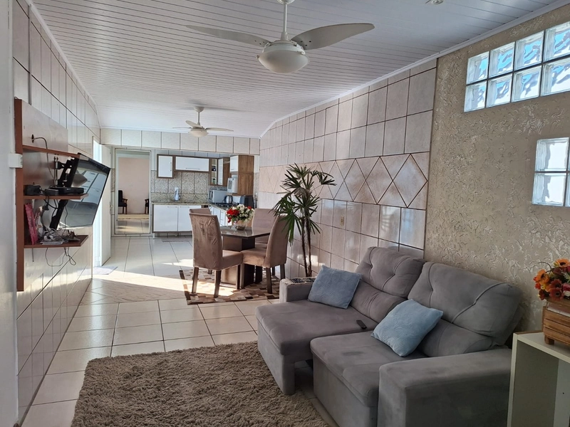 UMA CASA QUE VALE A PENA CONFERIR!: 2ª foto da galeria de imagens do imóvel