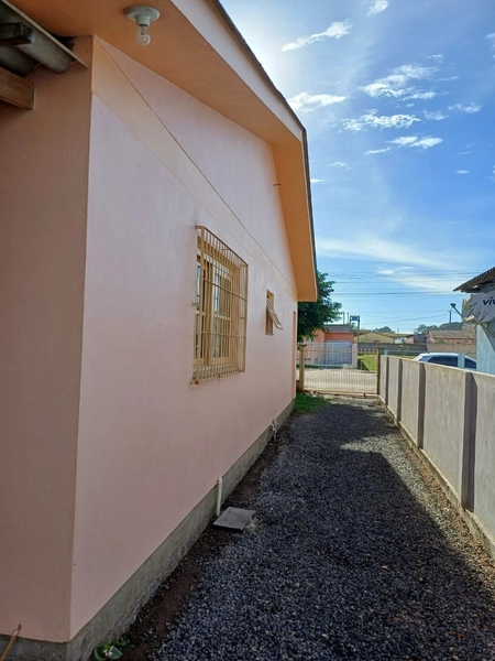 CASA 3 DORMITÓRIOS COM GARAGEM AMPLA COM CHURRASQUEIRA...: 19ª foto da galeria de imagens do imóvel