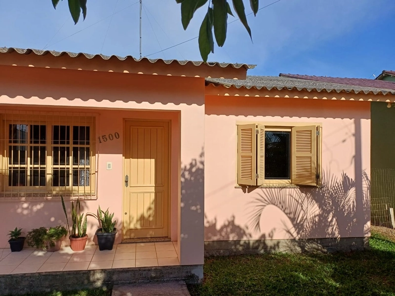 CASA 3 DORMITÓRIOS COM GARAGEM AMPLA COM CHURRASQUEIRA...: 17ª foto da galeria de imagens do imóvel