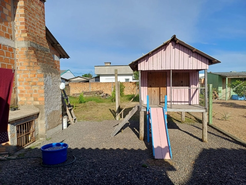 CASA 3 DORMITÓRIOS COM GARAGEM AMPLA COM CHURRASQUEIRA...: 14ª foto da galeria de imagens do imóvel