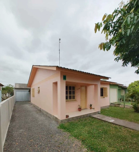 CASA 3 DORMITÓRIOS COM GARAGEM AMPLA COM CHURRASQUEIRA...: 18ª foto da galeria de imagens do imóvel