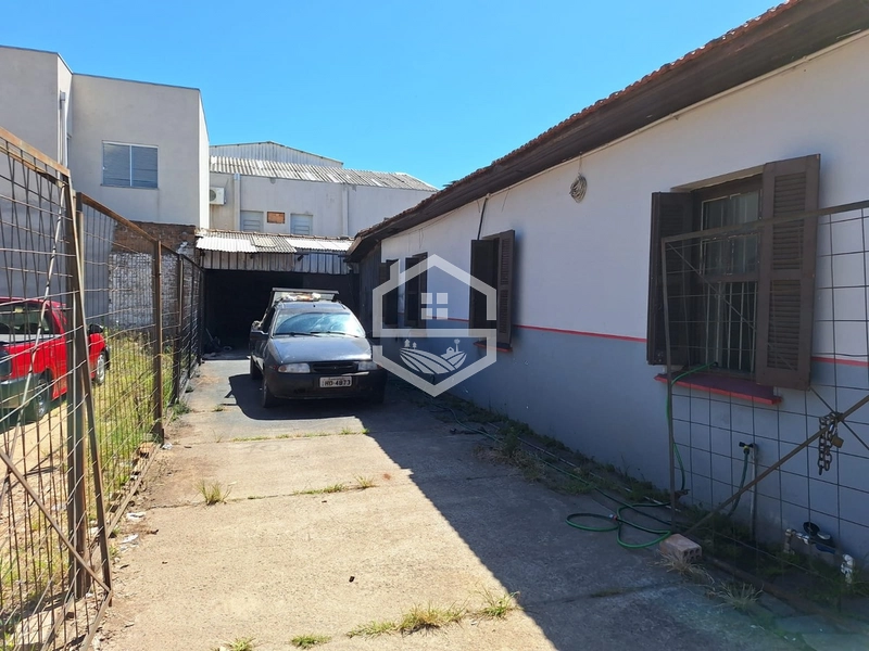 OPORTUNIDADE PARA INVESTIDORES!: 2ª foto da galeria de imagens do imóvel