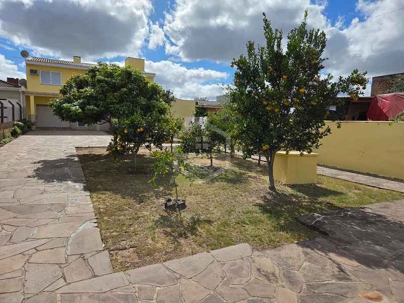 CONFORTO, ESPAÇO E INÚMERAS POSSIBILIDADES PARA SUA FAMÍLIA!: 2ª foto da galeria de imagens do imóvel