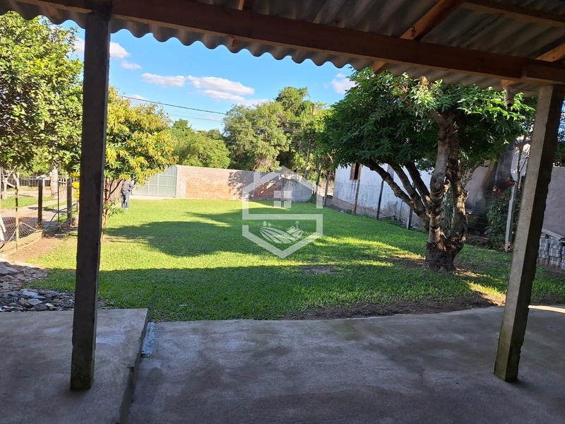 CASA EM TERRENO AMPLO NO DONA TEREZA: 3ª foto da galeria de imagens do imóvel