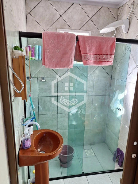 CASA EM TERRENO AMPLO NO DONA TEREZA: 9ª foto da galeria de imagens do imóvel