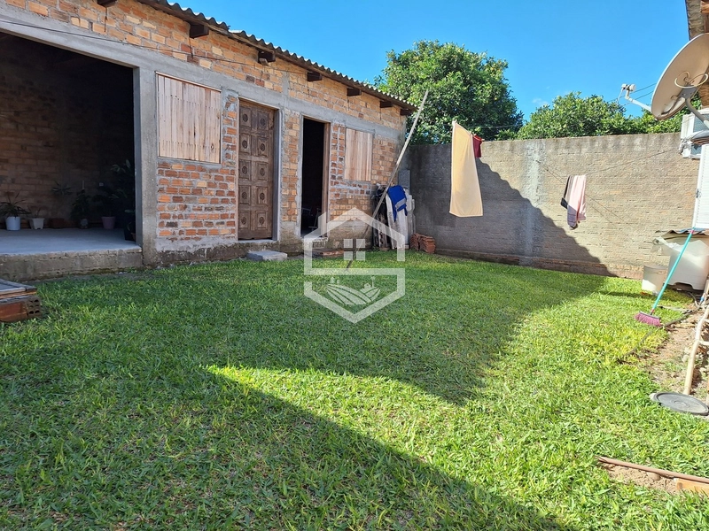 CASA EM TERRENO AMPLO NO DONA TEREZA: 10ª foto da galeria de imagens do imóvel