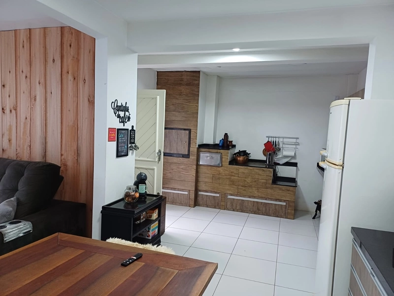 UM SOBRADO PARA CHAMAR DE SEU LAR!!!: 2ª foto da galeria de imagens do imóvel