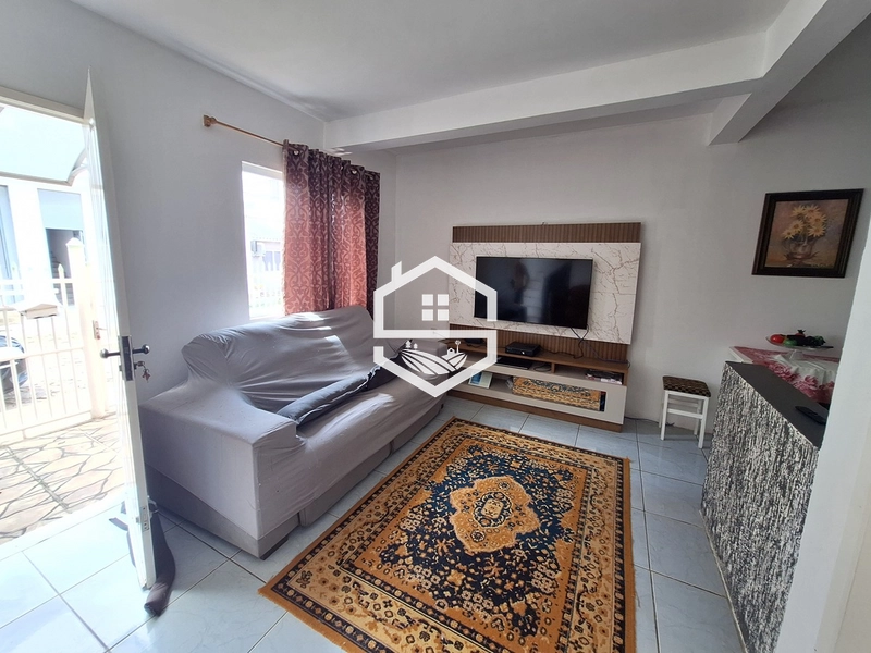 CASA BOA ,3 DORMITÓRIOS, CARVALHO BASTOS!: 2ª foto da galeria de imagens do imóvel