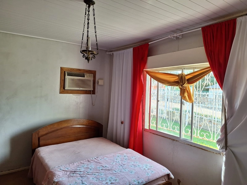 VOCÊ QUE BUSCA UMA CASA ESPAÇOSA... VENHA CONFERIR!: 6ª foto da galeria de imagens do imóvel