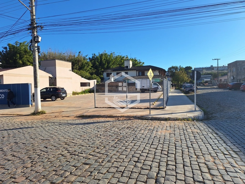 TERRENO DE ESQUINA NA JÚLIO DE CASTILHOS: 4ª foto da galeria de imagens do imóvel