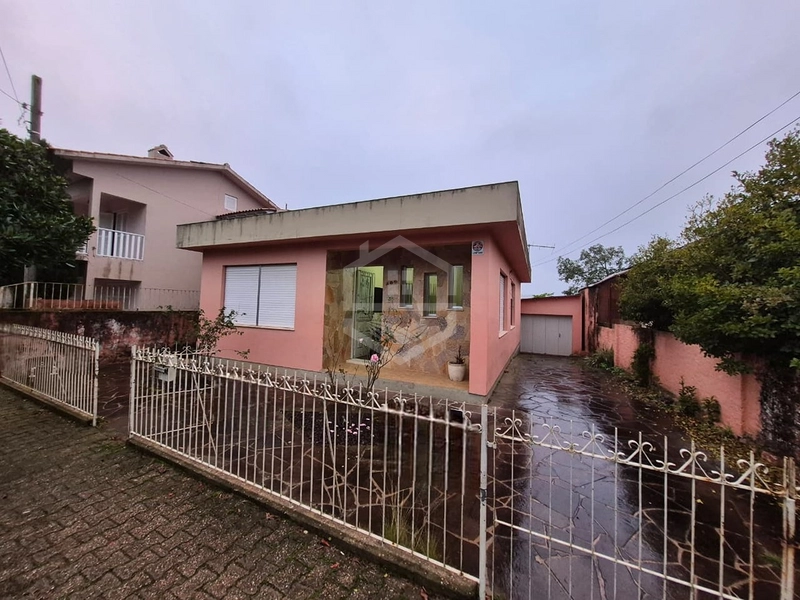 SUA CASA NOVA EM EXCELENTE LOCALIZAÇÃO!: 1ª foto da galeria de imagens do imóvel