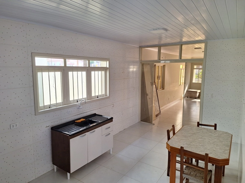 VOCÊ QUE BUSCA POR UM IMÓVEL ESPAÇOSO, VENHA CONFERIR.....: 4ª foto da galeria de imagens do imóvel