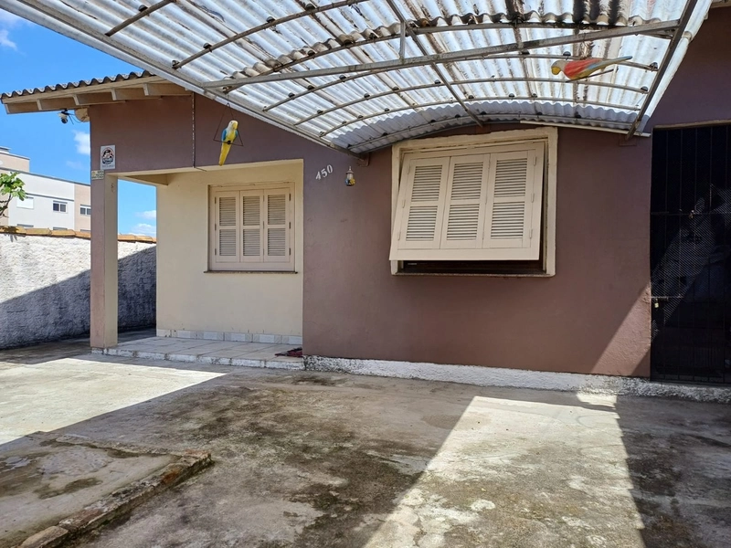 CASA DE LAJE 100M² EM CAMAQUÃ.: 1ª foto da galeria de imagens do imóvel