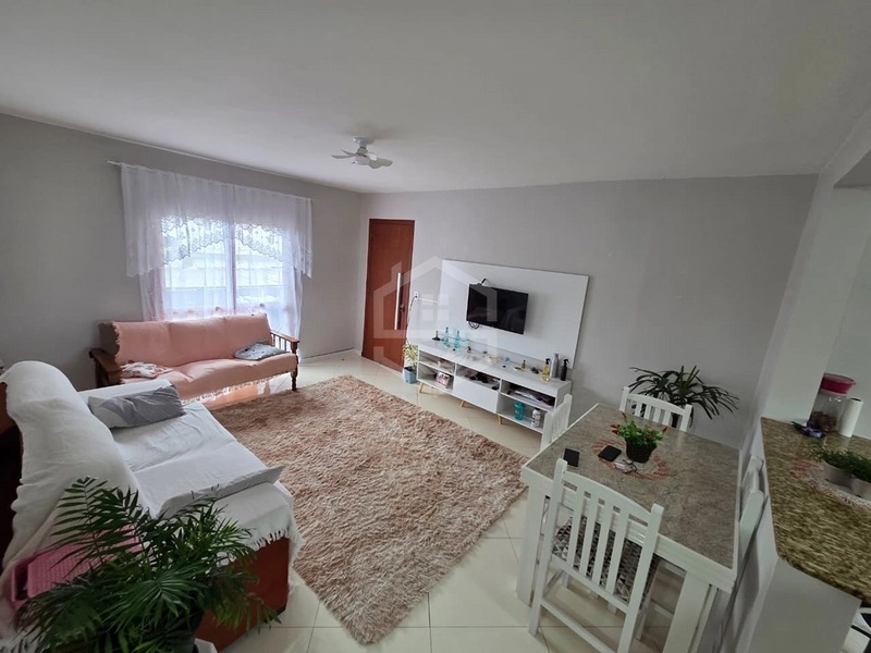 APARTAMENTO COM SACADA E CHURRASQUEIRA - PRÓXIMO AO CENTRO: 1ª foto da galeria de imagens do imóvel