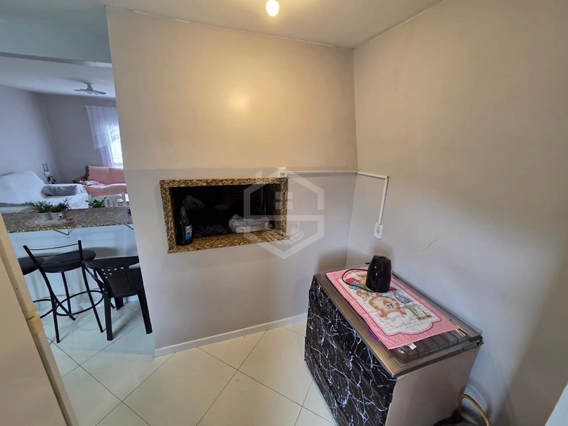 APARTAMENTO COM SACADA E CHURRASQUEIRA - PRÓXIMO AO CENTRO: 4ª foto da galeria de imagens do imóvel