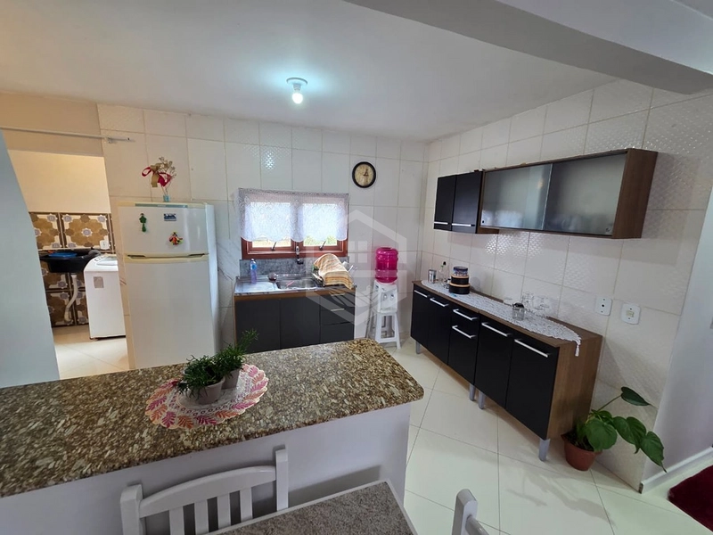 APARTAMENTO COM SACADA E CHURRASQUEIRA - PRÓXIMO AO CENTRO: 2ª foto da galeria de imagens do imóvel