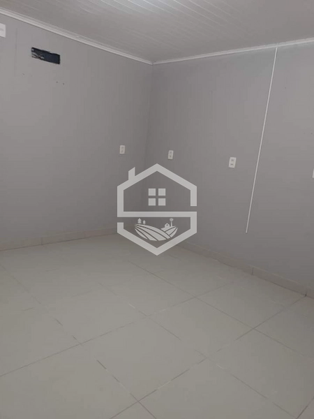 CASA COM 3 DORMITÓRIOS E ÁREA DE LAZER: 8ª foto da galeria de imagens do imóvel