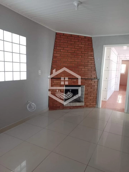 CASA COM 3 DORMITÓRIOS E ÁREA DE LAZER: 3ª foto da galeria de imagens do imóvel