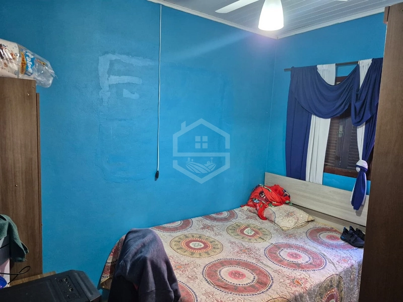 CASA COM PISCINA - FÁCIL ACESSO - PÁTIO: 4ª foto da galeria de imagens do imóvel