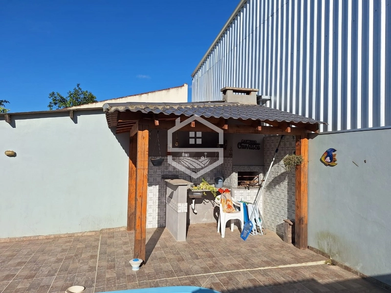 CASA COM PISCINA NO BAIRRO OLARIA!: 4ª foto da galeria de imagens do imóvel