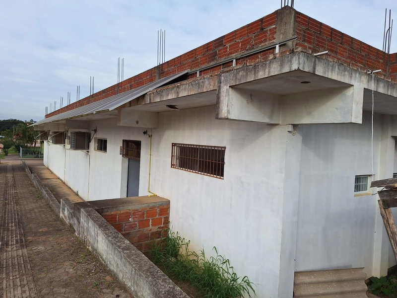 VOCÊ QUE ESTÁ A PROCURA DE UM PRÉDIO COMERCIAL VENHA CONFERIR!: 1ª foto da galeria de imagens do imóvel