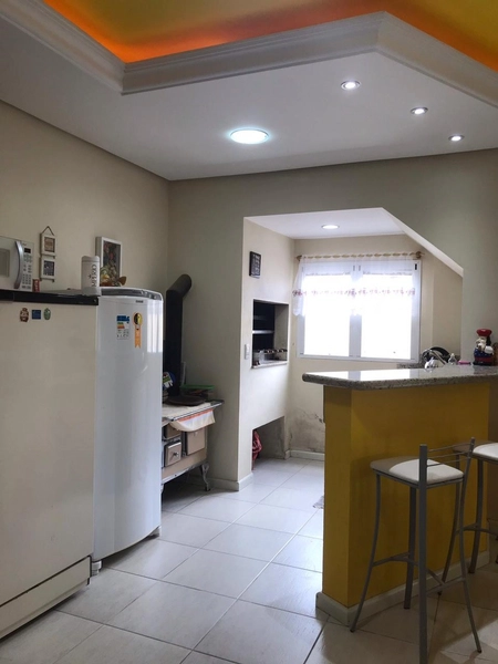 Sobrado 2 dormitórios para Venda em Camaquã: 4ª foto da galeria de imagens do imóvel