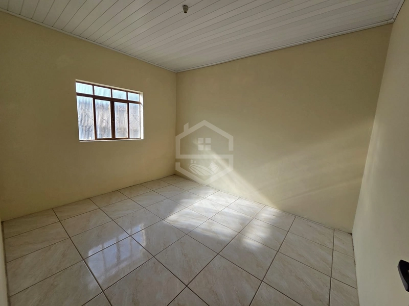 CASA COM AMBIENTES AMPLOS TRAZENDO VERSATILIDADE PARA O DIA A DIA!: 4ª foto da galeria de imagens do imóvel