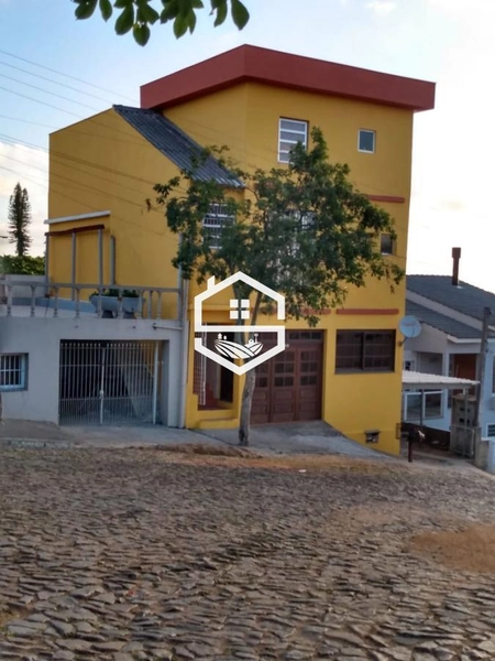 Sobrado para venda em Camaquã: 2ª foto da galeria de imagens do imóvel