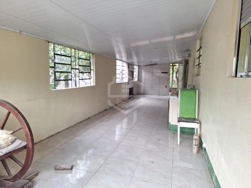 CASA COM CHURRASQUEIRA E PÁTIO AMPLO.: 5ª foto da galeria de imagens do imóvel