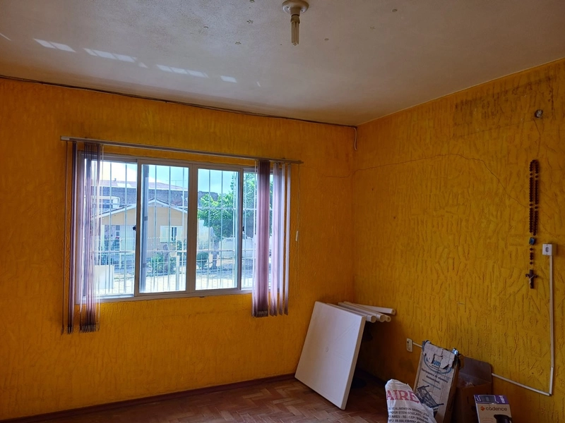 CASA TÉRREA, BOA LOCALIZAÇÃO, DE LAJE NO DONA TEREZA...: 8ª foto da galeria de imagens do imóvel