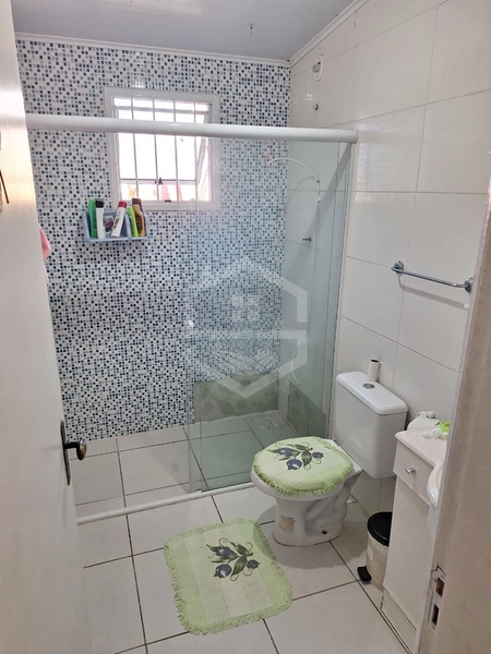 CASA DE LAJE NO OLARIA! VEM CONHECER!: 9ª foto da galeria de imagens do imóvel