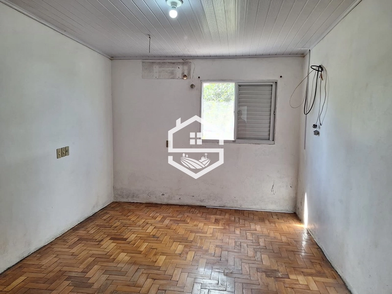 CASA 2 DORMITÓRIOS-BAIRRO OLIVEIRA- PERTO DE ESCOLAS: 6ª foto da galeria de imagens do imóvel