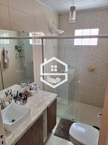 CASA NO OLARIA COM GARAGEM E SUÍTE.: 7ª foto da galeria de imagens do imóvel