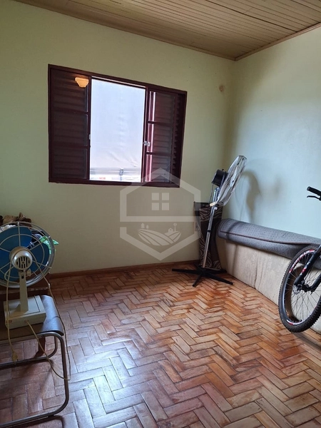 CASA COM PÁTIO NA JARDIM!: 6ª foto da galeria de imagens do imóvel