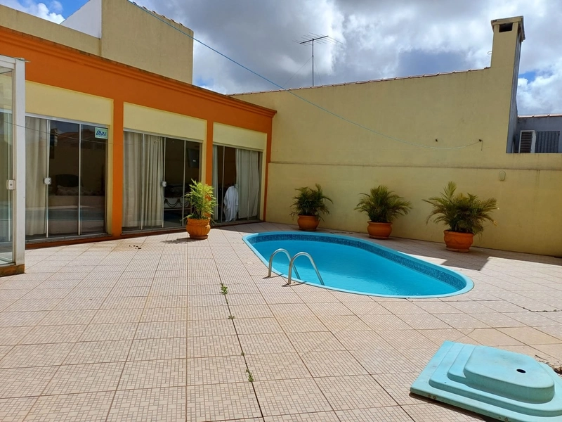 LINDA CASA NO BAIRRO MAIS PROCURADO DA CIDADE...: 4ª foto da galeria de imagens do imóvel