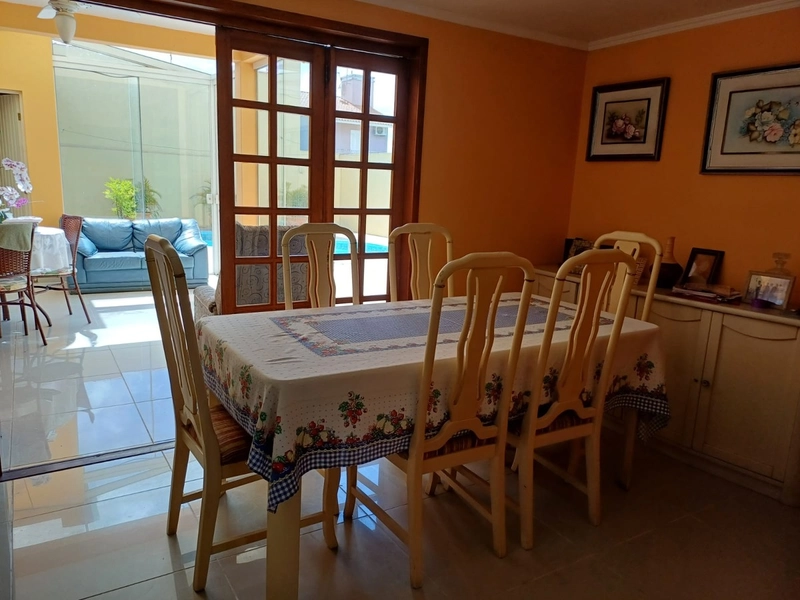 LINDA CASA NO BAIRRO MAIS PROCURADO DA CIDADE...: 11ª foto da galeria de imagens do imóvel