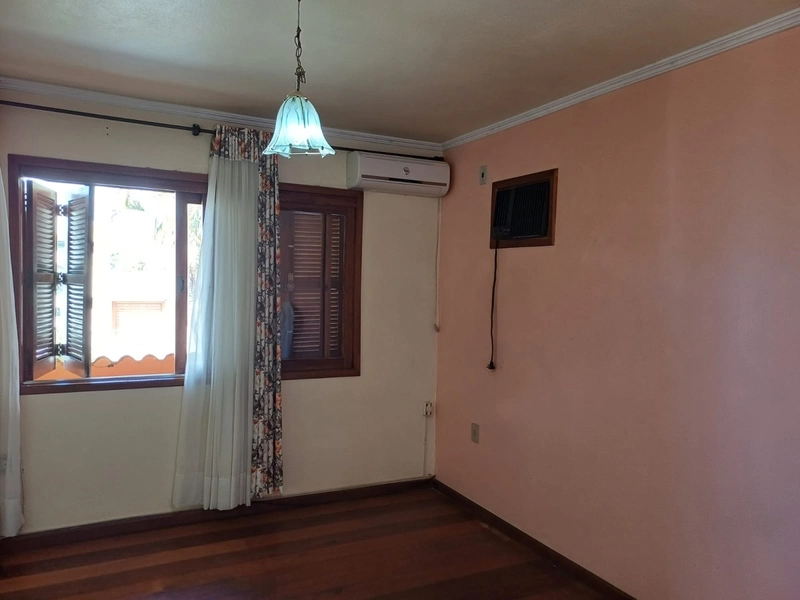 LINDA CASA NO BAIRRO MAIS PROCURADO DA CIDADE...: 8ª foto da galeria de imagens do imóvel