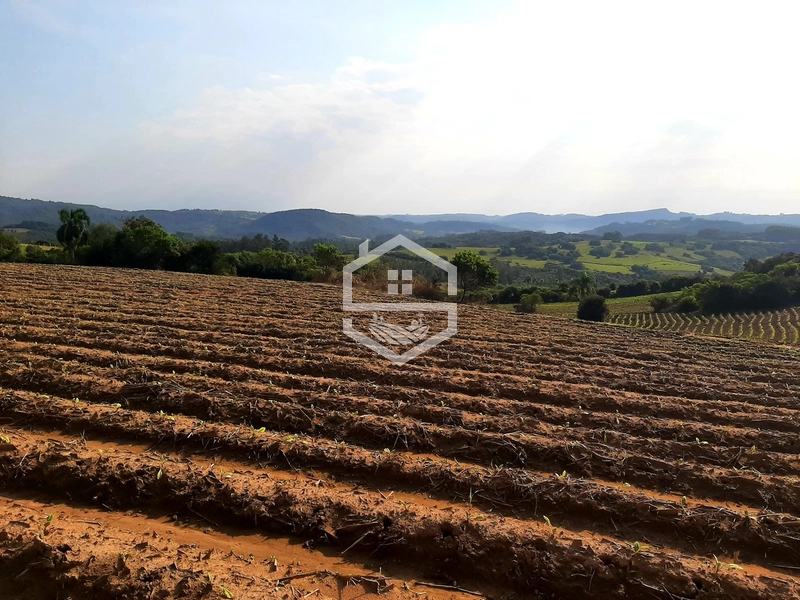 Chácara 10min do centro de Mariana Pimentel.: 13ª foto da galeria de imagens do imóvel
