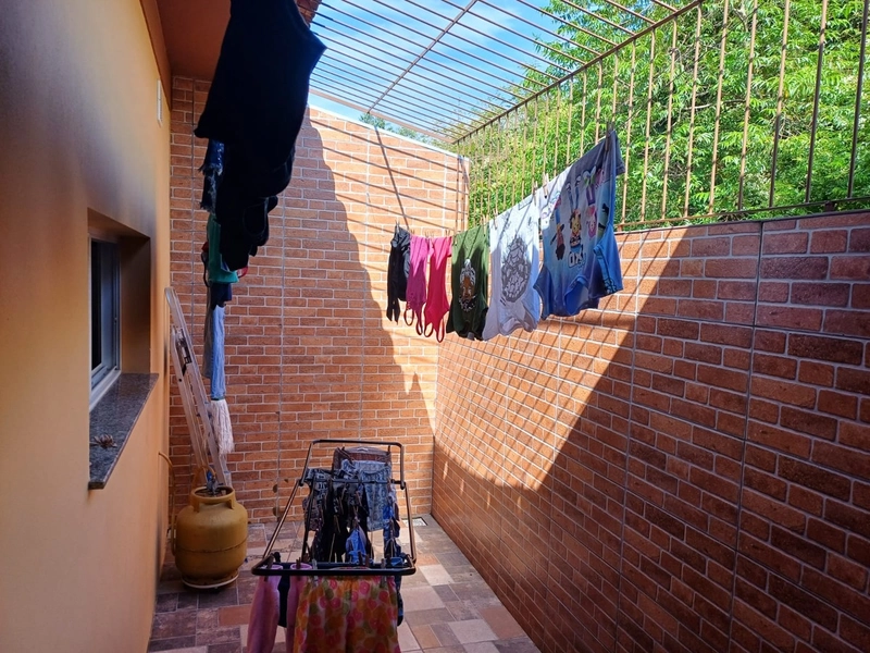 CASA EM CONDOMÍNIO PRÓXIMA AO CENTRO!!!: 10ª foto da galeria de imagens do imóvel