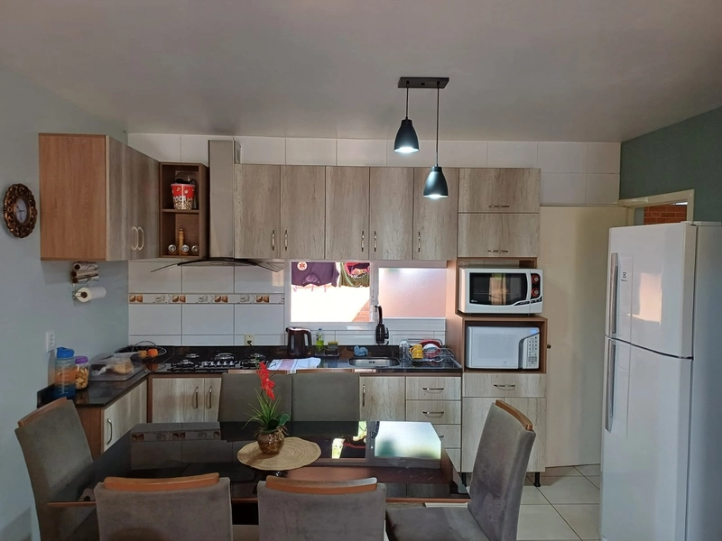 CASA EM CONDOMÍNIO PRÓXIMA AO CENTRO!!!: 2ª foto da galeria de imagens do imóvel