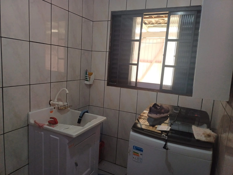 CASA 4 DORMITÓRIOS COM ÁREA GOURMET E PISCINA EM CAMAQUÃ.: 6ª foto da galeria de imagens do imóvel