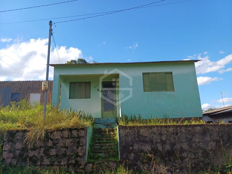 CASA NA VILA NOVA - LUGAR ALTO E TRANQUILO - PRÓXIMA DOS PRINCIPAIS SERVIÇOS E COMÉRCIOS: 1ª foto da galeria de imagens do imóvel