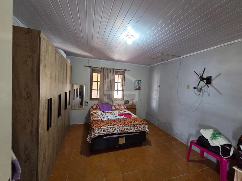 OPORTUNIDADE 2 CASAS NO MESMO LOTE - MORAR OU INVESTIR !: 5ª foto da galeria de imagens do imóvel