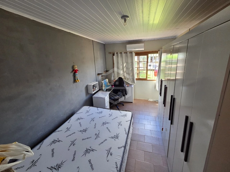 OPORTUNIDADE 2 CASAS NO MESMO LOTE - MORAR OU INVESTIR !: 4ª foto da galeria de imagens do imóvel