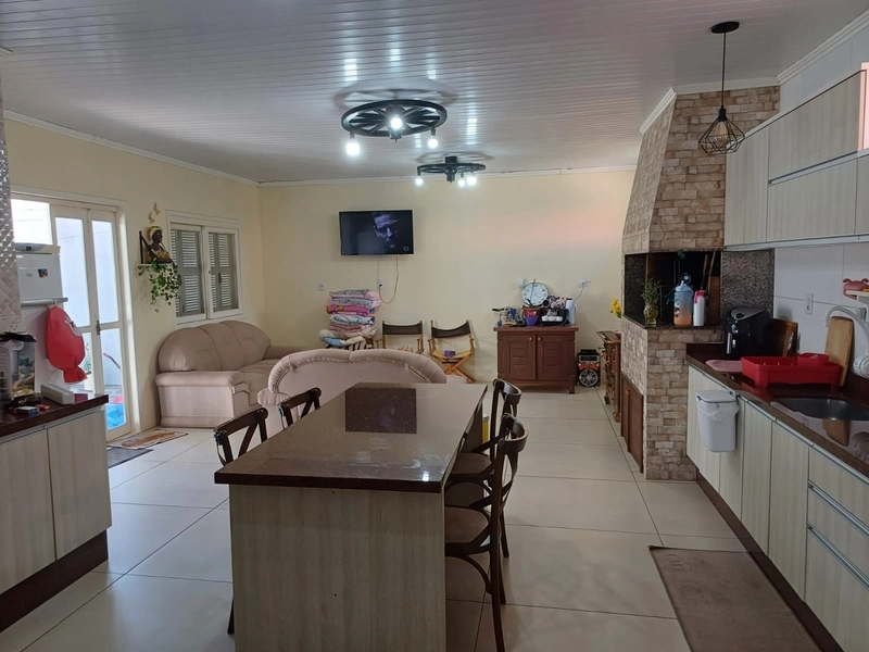 CASA ESTILO PRAIA EM CAMAQUÃ.: 2ª foto da galeria de imagens do imóvel