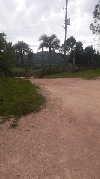 Chácara em Mariana Pimentel: 9ª foto da galeria de imagens do imóvel